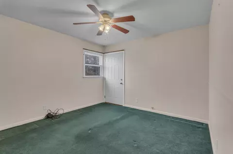 Bedroom - 8447 Dunn, Munith, MI 49259 photo 1 of 9