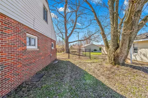 133 E Colon, Coldwater, MI 49036 photo 32
