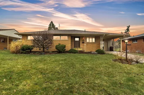 1802 Weldon, Ann Arbor, MI 48103