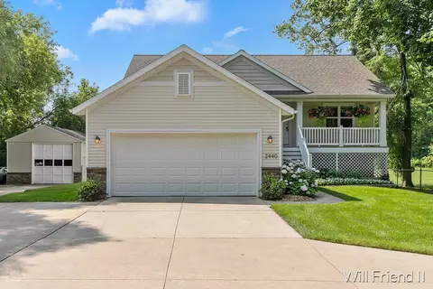 2440 52nd, Wyoming, MI 49519
