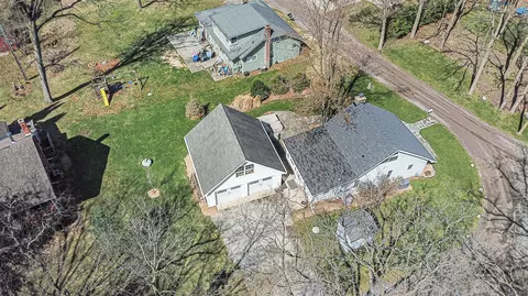 View/Area - 13957 Aberdeen, Gregory, MI 48137 photo 3 of 13