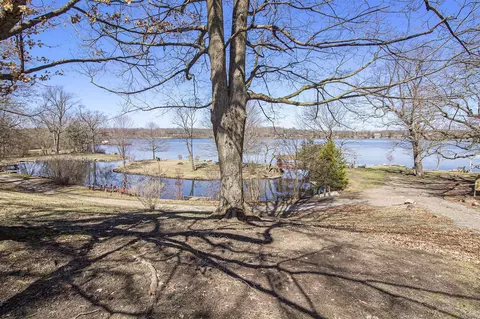 View/Area - 13957 Aberdeen, Gregory, MI 48137 photo 1 of 13