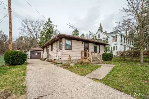 2251 Gaynor, Grand Rapids, MI 49544