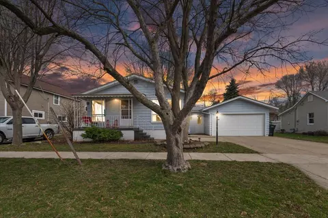 83 Elm, Cedar Springs, MI 49319