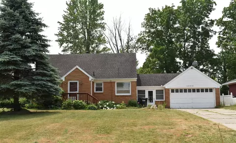1502 48th, Kentwood, MI 49508