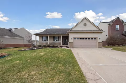 57829 Cider Ml, New Hudson, MI 48165