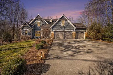 9299 Bay Hbr, Rockford, MI 49341