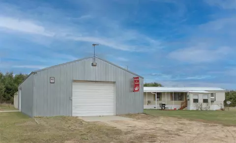 1466 N Marble, Trufant, MI 49347