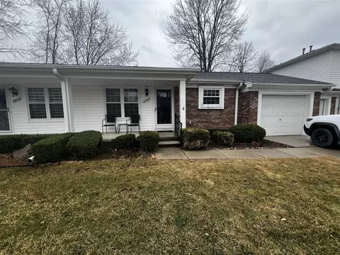 27998 Red Cedar, Harrison Township, MI 48045
