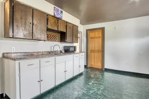 Kitchen - 6831 N Oak, White Cloud, MI 49349 photo 2 of 2