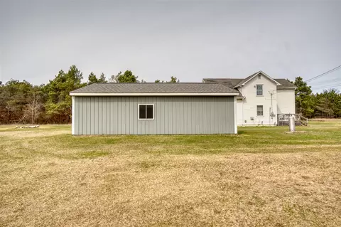 Exterior - 6831 N Oak, White Cloud, MI 49349 photo 4 of 5