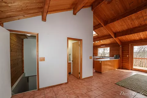 Entry Way - 3770 Pine, Saranac, MI 48881 photo 1 of 4