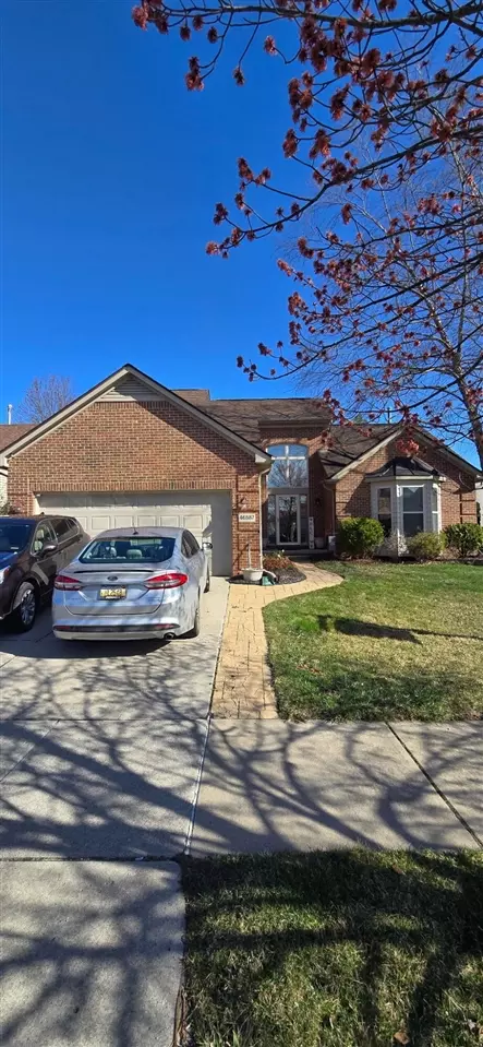 46887 Creeks Bend Dr, Canton, MI 48188
