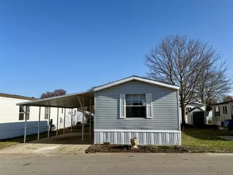 333 E Lakewood #203, Holland, MI 49424