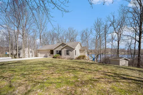 32052 Cr 687, Bangor, MI 49013
