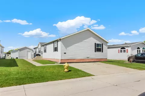 1827 Magnolia, Newport, MI 48166