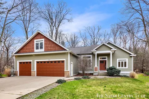 854 Bear Lk, Muskegon, MI 49445