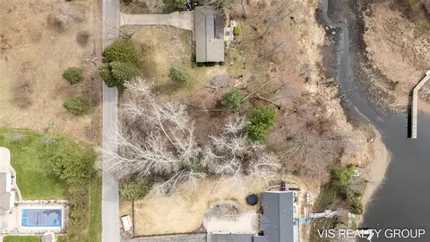 Vl Willows, Spring Lake, MI 49456 photo 5