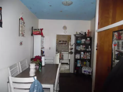 Dining - 723 W Washington, Jackson, MI 49201 photo 1 of 1