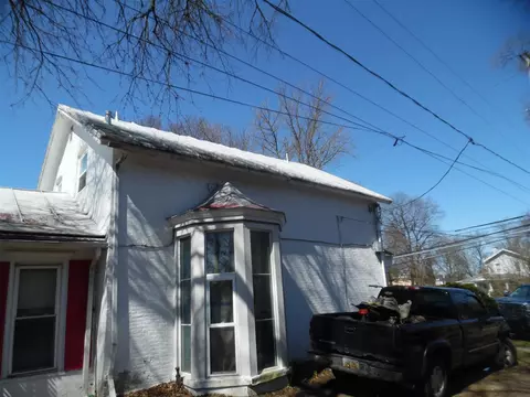 Other - 723 W Washington, Jackson, MI 49201 photo 1 of 8