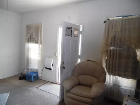 Entry Way - 723 W Washington, Jackson, MI 49201 photo 1 of 2