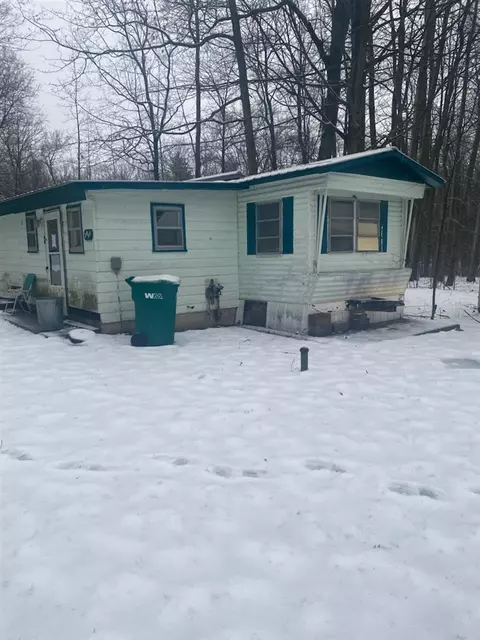 3061 Elizabeth, Harrison, MI 48625
