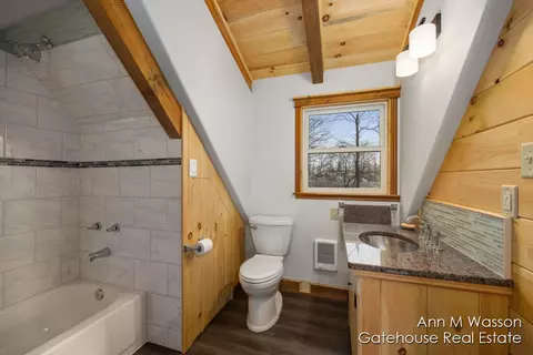 Bath - 11601 Killdeer, Lakeview, MI 48850 photo 3 of 3