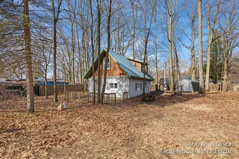 Exterior - 11601 Killdeer, Lakeview, MI 48850 photo 2 of 5