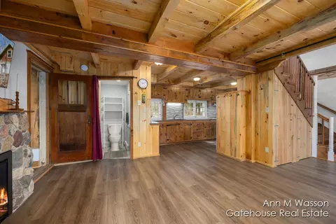 Entry Way - 11601 Killdeer, Lakeview, MI 48850 photo 3 of 4