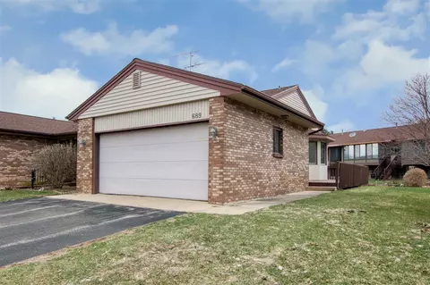 689 Gardenview, Byron Center, MI 49315
