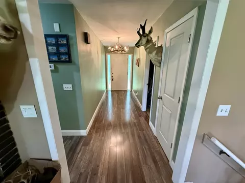 Entry Way - 10976 Dewey, Munith, MI 49259 photo 2 of 3