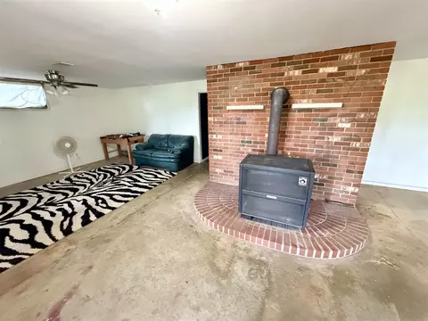 Living - 10976 Dewey, Munith, MI 49259 photo 4 of 4