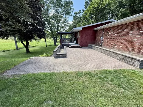 Exterior - 10976 Dewey, Munith, MI 49259 photo 7 of 17