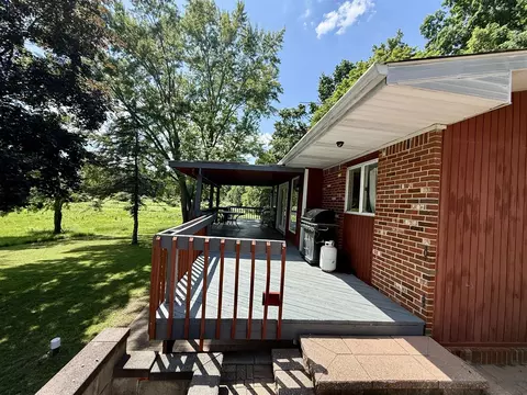 Exterior - 10976 Dewey, Munith, MI 49259 photo 9 of 17
