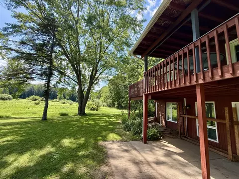 Exterior - 10976 Dewey, Munith, MI 49259 photo 8 of 17