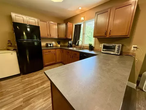 Kitchen - 10976 Dewey, Munith, MI 49259 photo 3 of 4