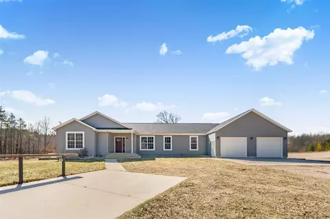 6435 E 64th St, Chase, MI 49623