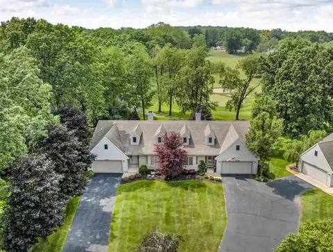 4284 Fairway, Jackson, MI 49201