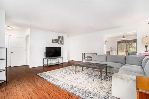 Living - 536 N Marshall, Marshall, MI 49068 photo 2 of 3
