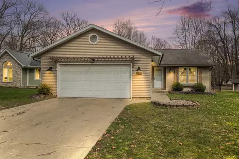 536 N Marshall, Marshall, MI 49068