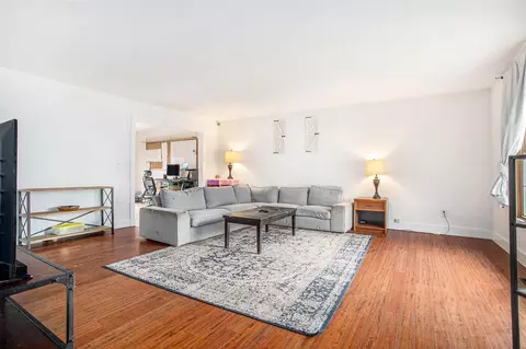 Living - 536 N Marshall, Marshall, MI 49068 photo 3 of 3