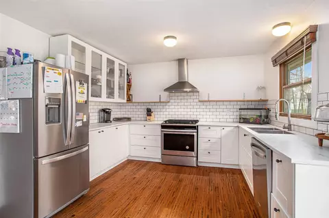 Kitchen - 536 N Marshall, Marshall, MI 49068 photo 1 of 2