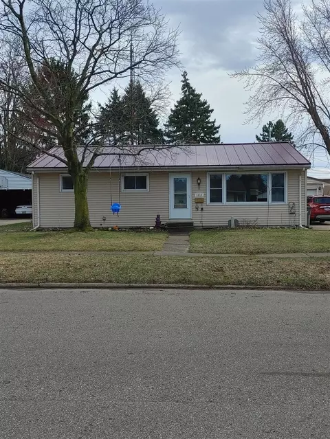 1613 Griffith St, Sturgis, MI 49091