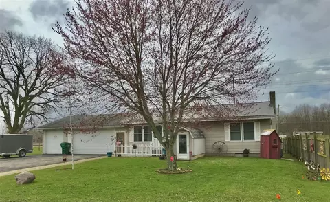 316 E Peck, White Pigeon, MI 49099