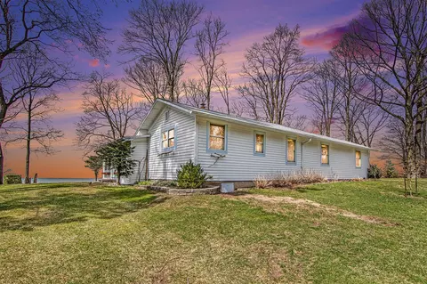 4928 Pier, Coloma, MI 49038