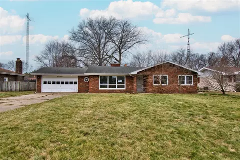 5564 E Hiawatha, Stevensville, MI 49127