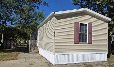 795 Taffy, Muskegon, MI 49442