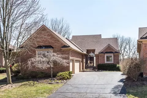 2225 Twin Iss, Ann Arbor, MI 48108