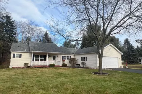 10476 Castaway, Canadian Lakes, MI 49346