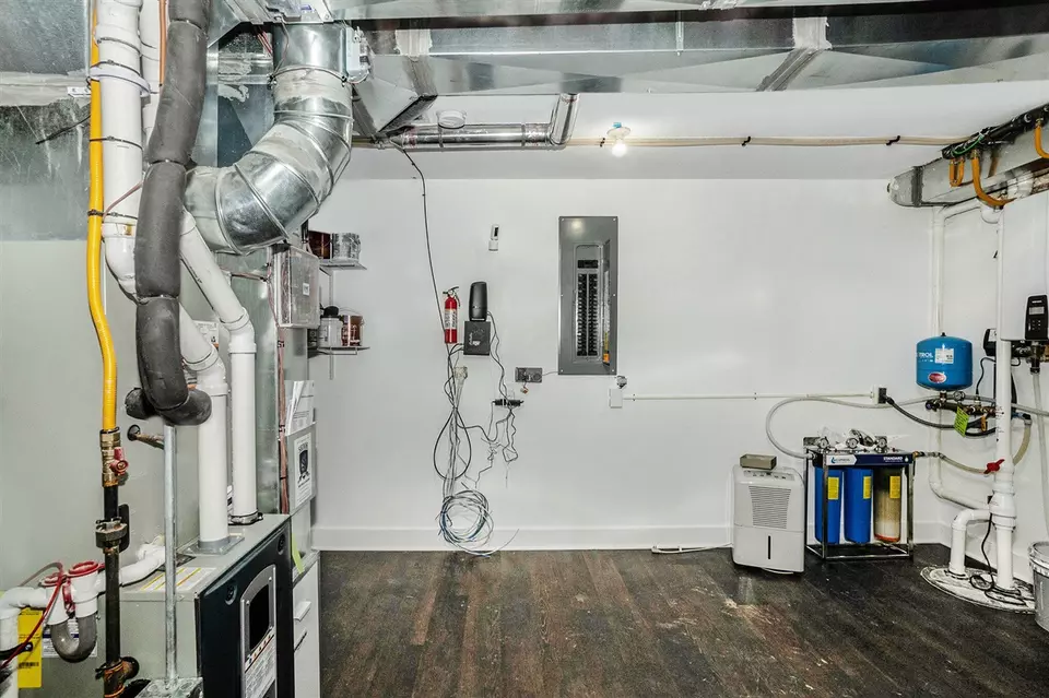 Other - 7505 S Lakeshore, Pentwater, MI 49449 photo 4 of 5